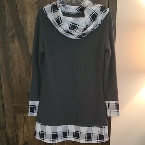 Amazon Essentials Long Sleeve Dress - Black and White Plaid